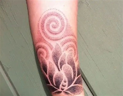 Apakah tatu pointillism?