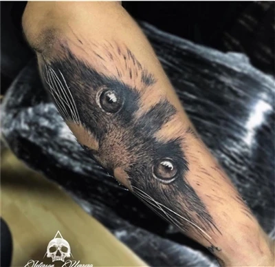 realistik untuk tatu