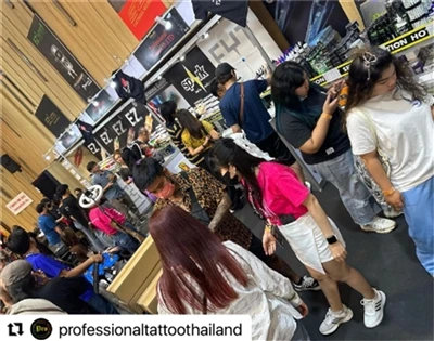 Percikan dalam Ekspo Tatu Thailand